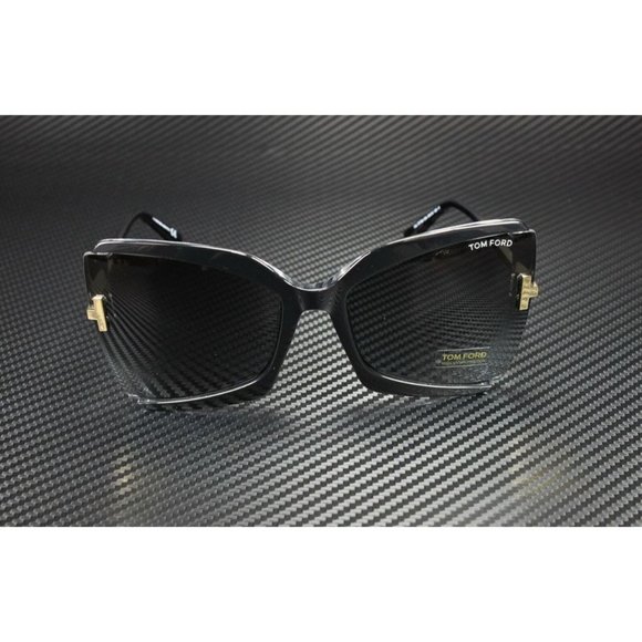 Tom Ford Smoke 63mm Women\'s Sunglasses main image 4
